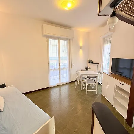 Apartment Urban Nest *